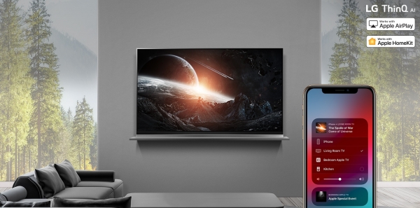 LG 인공지능 TV와 애플의 '에어플레이 2', '홈킷' 서비스와 연동한 연출 이미지. [LG전자 제공]