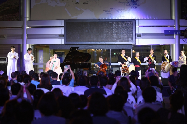 9일 도라산역 '문화로 이음:디엠지(DMZ)평화음악회' 공연 장면. [사진 효성]