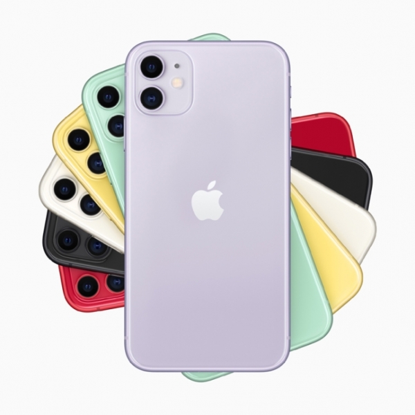 6가지 색상의 아이폰11 모습.