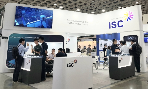 ISC가 대만 최대 규모 반도체 전시회 '세미콘 타이완 2019'에 참가해 반도체 테스트 솔루션 풀라인업을 선보였다. [ISC 제공]