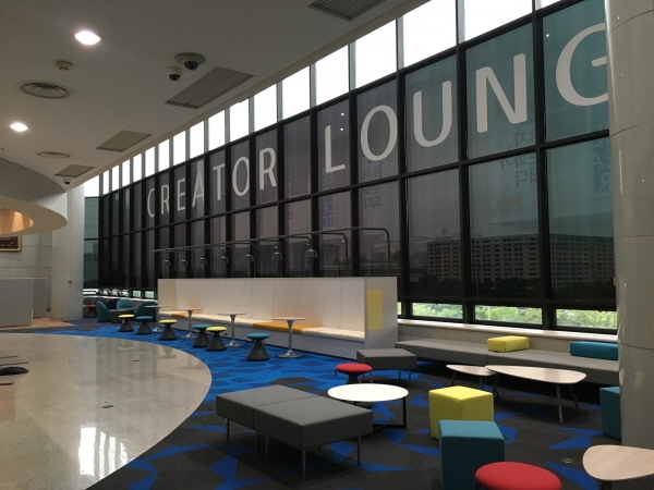 NH투자증권(대표 정영채)은 직원들의 창의적인 업무 환경 조성을 위해 본사 4층 아트홀에 ‘Creator Lounge’를 조성했다. [사진=NH투자증권]